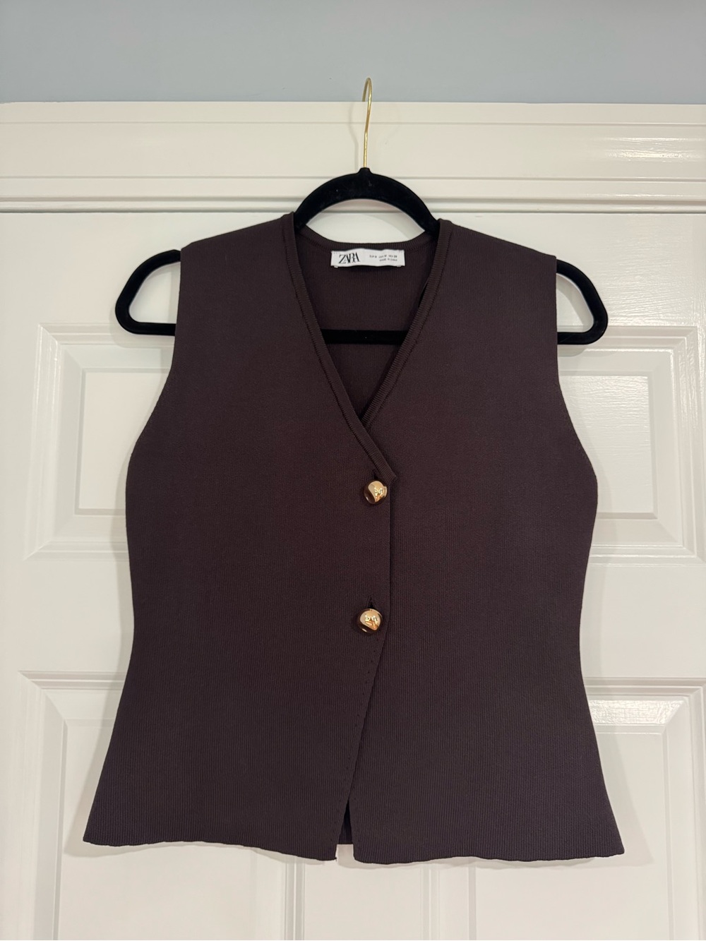 Zara Dark Brown Sleeveless Knit Tank with Gold Buttons